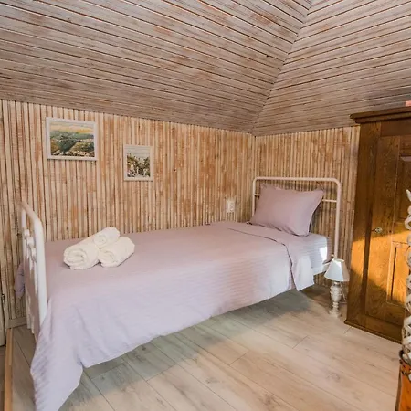 Guest & Peychin / & студио пейчин Appartement Veliko Tarnovo